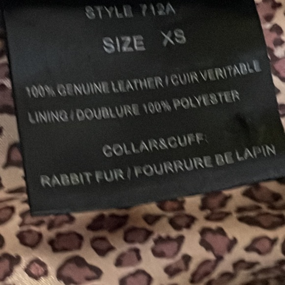 SENSATIONAL LEATHER AND RABBIT FUR JACKET - Picture 9 of 12